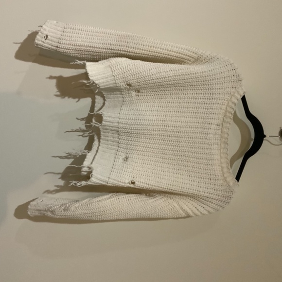 Cropped distressed knit sweater - Picture 4 of 4